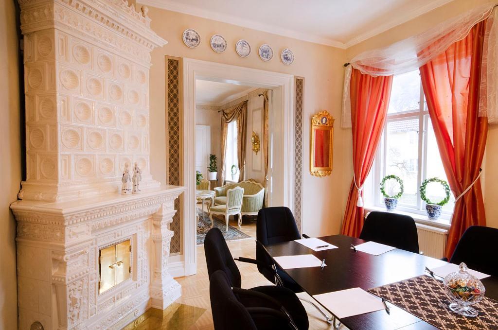 Hotel Amalias Hus Granna ภายนอก รูปภาพ