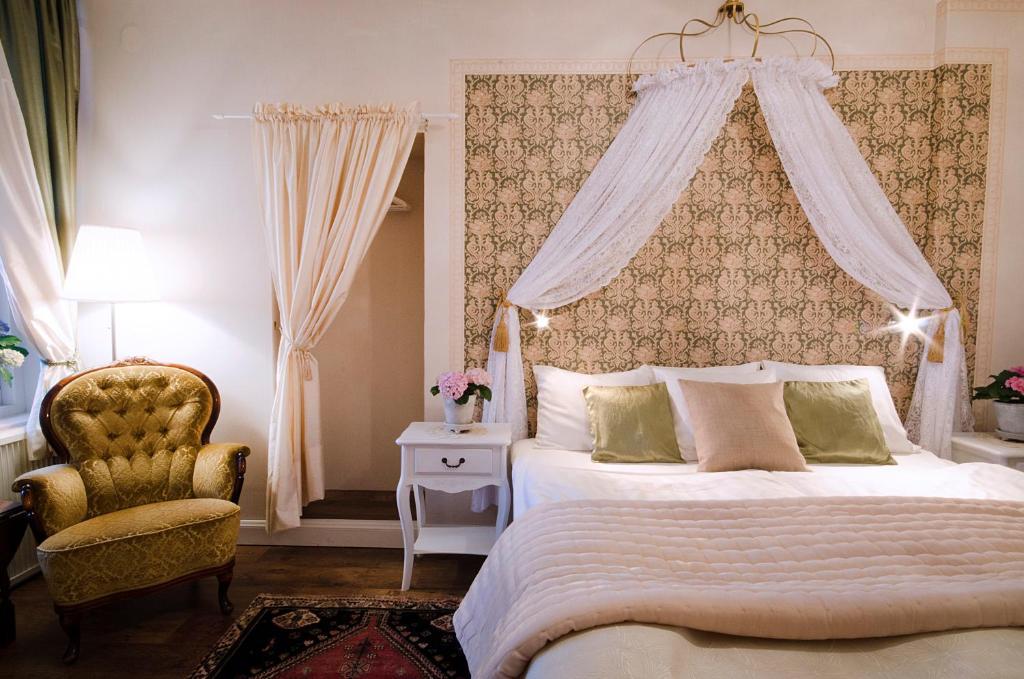 Hotel Amalias Hus Granna ภายนอก รูปภาพ